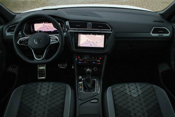 Volkswagen Tiguan 1.4 TSI eHybrid R-Line Business DSG 245pk Panoramadak|Virtual Cockpit|IQ LED Plus|NAVI|ACC|Black|19inch|Trekhaak