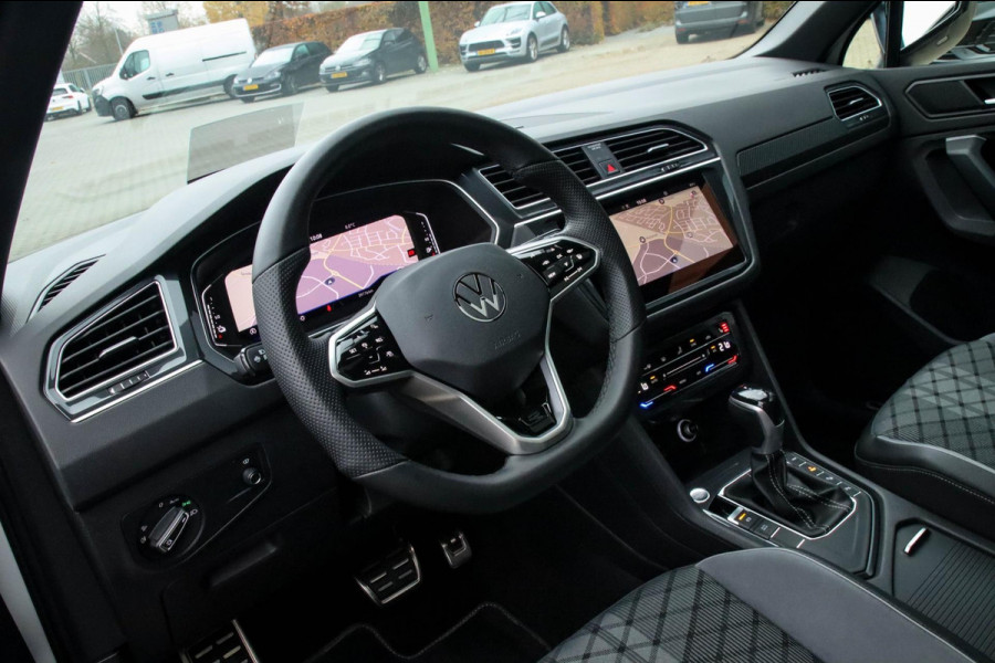 Volkswagen Tiguan 1.4 TSI eHybrid R-Line Business DSG 245pk Panoramadak|Virtual Cockpit|IQ LED Plus|NAVI|ACC|Black|19inch|Trekhaak