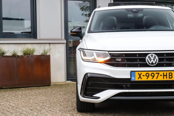 Volkswagen Tiguan 1.4 TSI eHybrid R-Line Business DSG 245pk Panoramadak|Virtual Cockpit|IQ LED Plus|NAVI|ACC|Black|19inch|Trekhaak