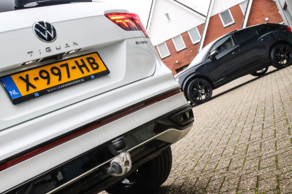 Volkswagen Tiguan 1.4 TSI eHybrid R-Line Business DSG 245pk Panoramadak|Virtual Cockpit|IQ LED Plus|NAVI|ACC|Black|19inch|Trekhaak