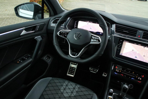 Volkswagen Tiguan 1.4 TSI eHybrid R-Line Business DSG 245pk Panoramadak|Virtual Cockpit|IQ LED Plus|NAVI|ACC|Black|19inch|Trekhaak