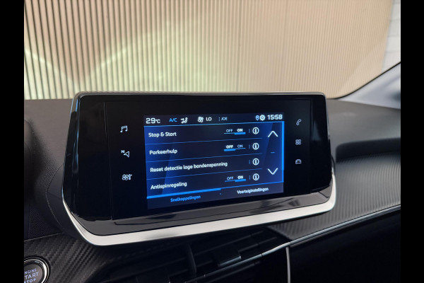 Peugeot 208 1.2 PureTech 100PK Allure Pack | Carplay | LED | Keyless | Camera | Incl. garantie