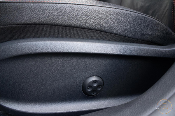 Mercedes-Benz CLA-Klasse 180 Premium Plus AMG PANO MEMORY HUD STOELVERWARMING CAMERA DIFFUSER BURMESTER
