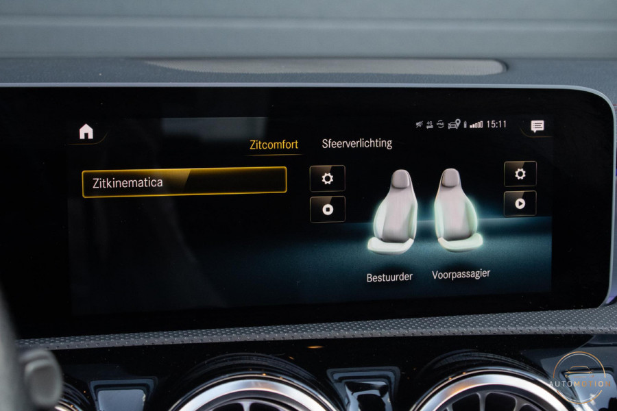 Mercedes-Benz CLA-Klasse 180 Premium Plus AMG PANO MEMORY HUD STOELVERWARMING CAMERA DIFFUSER BURMESTER