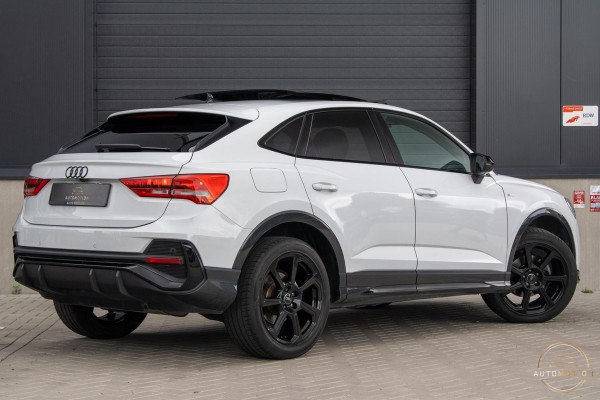 Audi Q3 Sportback 35 TFSI S line PANO CAMERA DODEHOEK CARPLAY