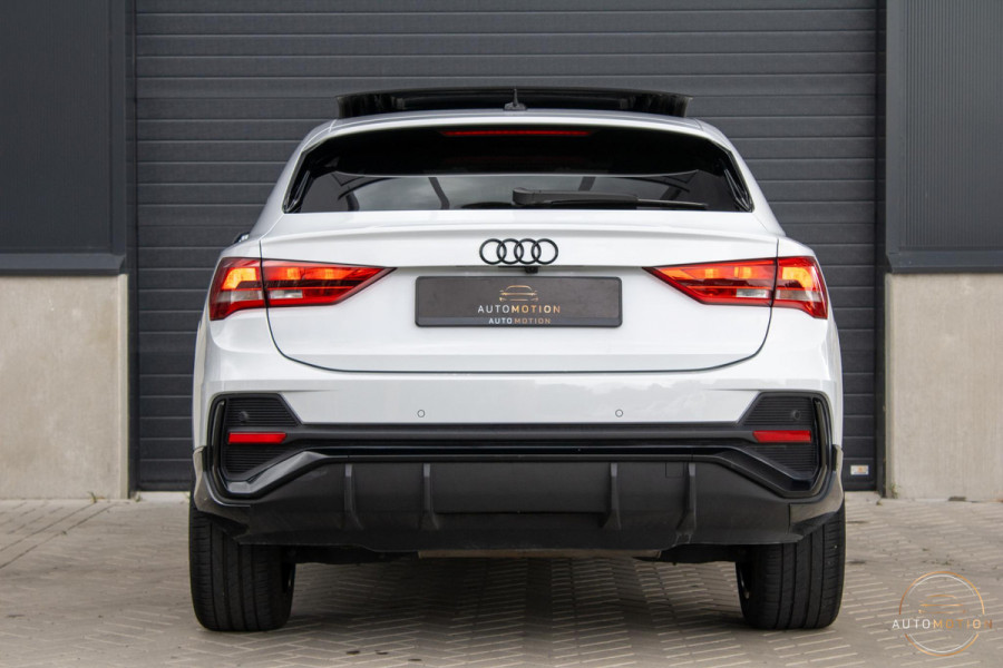 Audi Q3 Sportback 35 TFSI S line PANO CAMERA DODEHOEK CARPLAY
