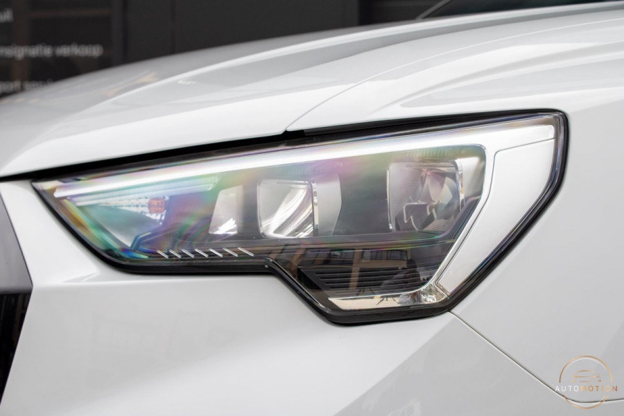 Audi Q3 Sportback 35 TFSI S line PANO CAMERA DODEHOEK CARPLAY