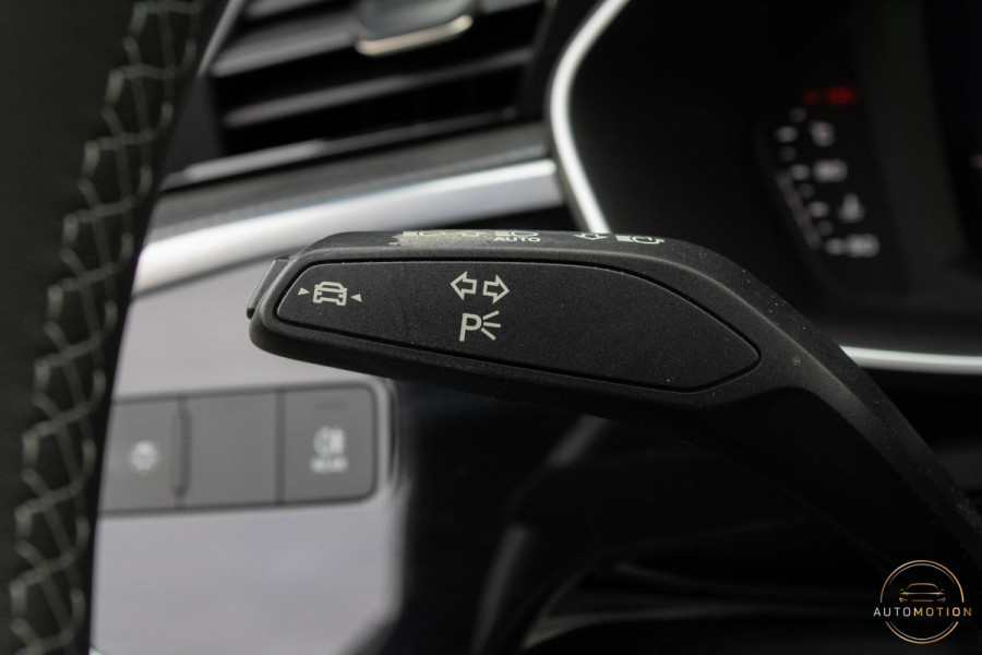 Audi Q3 Sportback 35 TFSI S line PANO CAMERA DODEHOEK CARPLAY