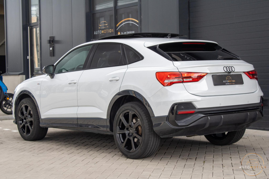 Audi Q3 Sportback 35 TFSI S line PANO CAMERA DODEHOEK CARPLAY