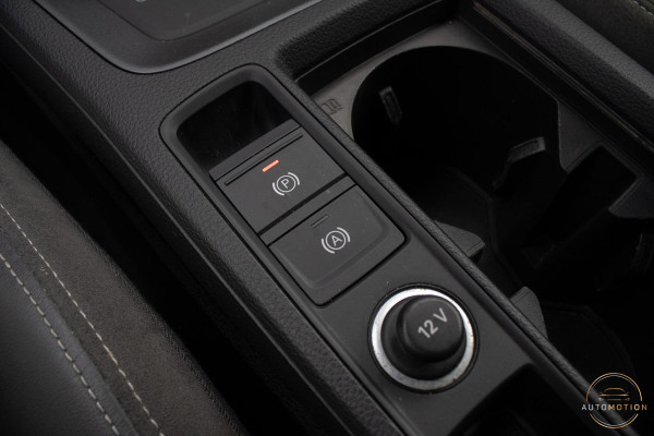 Audi Q3 Sportback 35 TFSI S line PANO CAMERA DODEHOEK CARPLAY