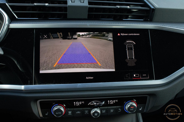 Audi Q3 Sportback 35 TFSI Sline 20 INCH CAMERA MATRIX KEYLESS SFEER