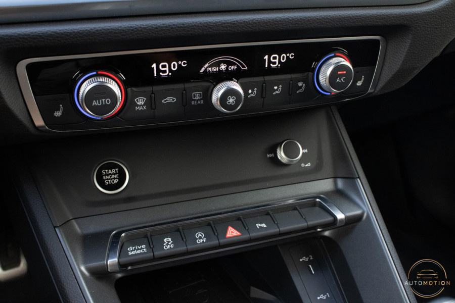 Audi Q3 Sportback 35 TFSI Sline 20 INCH CAMERA MATRIX KEYLESS SFEER