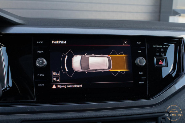 Volkswagen Polo 2.0 TSI GTI PANO Virtuele Cockpit Stoelverwarming Parkeerhulp