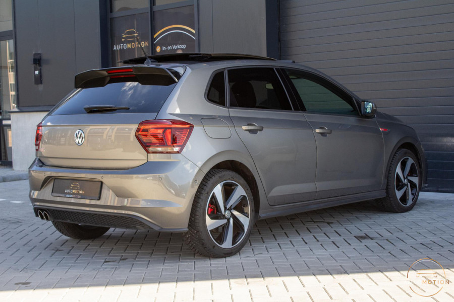 Volkswagen Polo 2.0 TSI GTI PANO Virtuele Cockpit Stoelverwarming Parkeerhulp