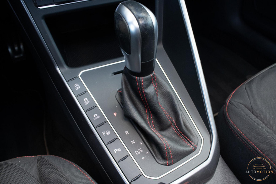 Volkswagen Polo 2.0 TSI GTI PANO Virtuele Cockpit Stoelverwarming Parkeerhulp