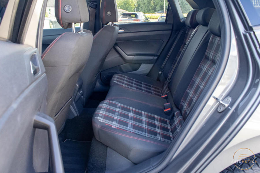 Volkswagen Polo 2.0 TSI GTI PANO Virtuele Cockpit Stoelverwarming Parkeerhulp