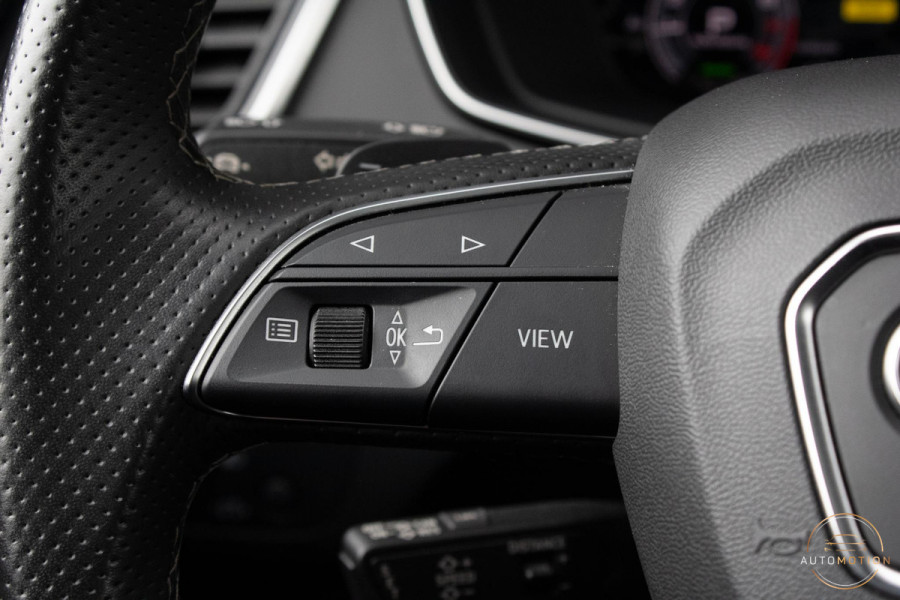 Audi Q5 Sportback 55 TFSIe S edition Quattro Trekhaak Luchtver Cam ACC