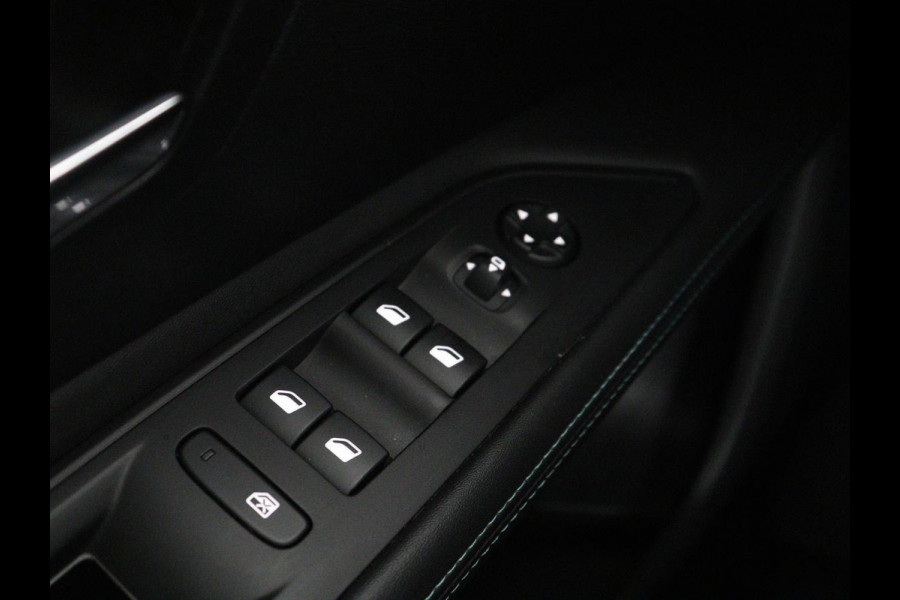 Peugeot 3008 1.6 HYbrid 225 Allure | SOH 92.6% | Navi | Virtual Display | Half Leder | Climate Control | Cruise Control | Camera | DAB+