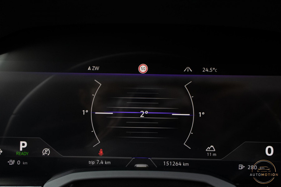 Volkswagen Touareg 3.0 TSi 4MOTION R Trekhaak Luchtvering Camera Nightvision
