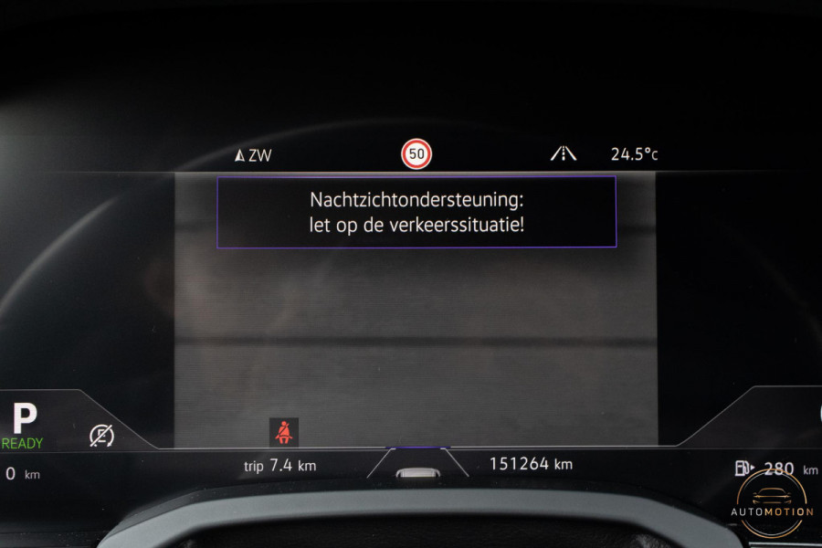 Volkswagen Touareg 3.0 TSi 4MOTION R Trekhaak Luchtvering Camera Nightvision
