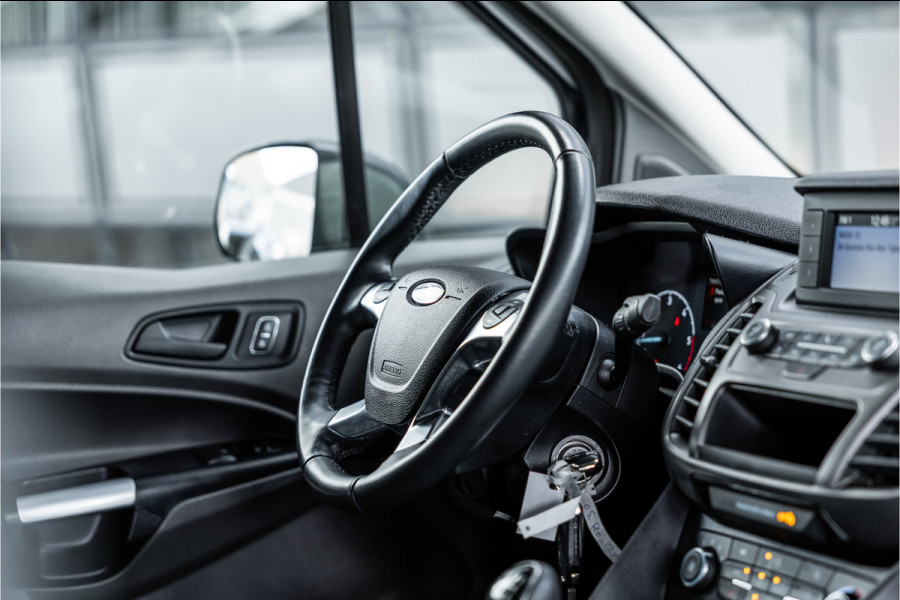 Ford Transit Connect 1.5 EcoBlue 120 PK L2 | CarPlay | Camera | Navigatie | DAB | Nieuwe APK | Euro 6