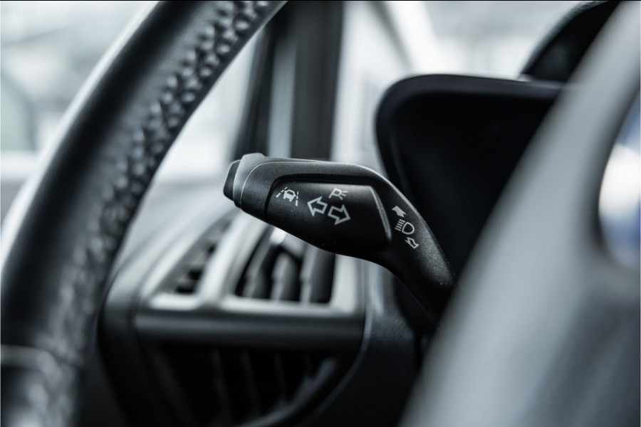 Ford Transit Connect 1.5 EcoBlue 120 PK L2 | CarPlay | Camera | Navigatie | DAB | Nieuwe APK | Euro 6