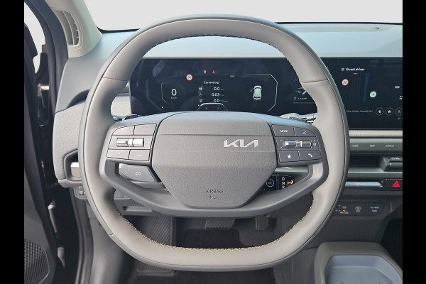 Kia EV3 Plus 58.3 kWh | GT-Line velgen | Dodehoek Assistentie | Adapt. Cruise | Clima | Stoel- en Stuurverwarming | Wireless Charging Telefoon |