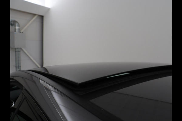 Mercedes-Benz A-Klasse 200 AMG Business Solution Aut. | Pano | LED | Half sfeerverlichting | Sfeerverlichting | Elec. Stoelen | Stoelverwarming | Virtual Display | Navi | Camera | Trekaak | Carplay