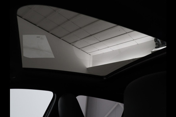 Mercedes-Benz A-Klasse 200 AMG Business Solution Aut. | Pano | LED | Half sfeerverlichting | Sfeerverlichting | Elec. Stoelen | Stoelverwarming | Virtual Display | Navi | Camera | Trekaak | Carplay
