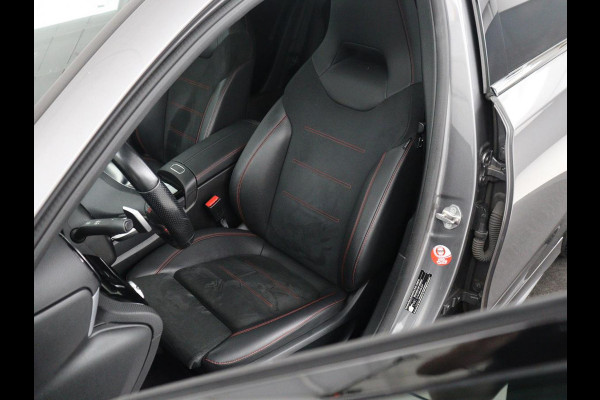 Mercedes-Benz A-Klasse 200 AMG Business Solution Aut. | Pano | LED | Half sfeerverlichting | Sfeerverlichting | Elec. Stoelen | Stoelverwarming | Virtual Display | Navi | Camera | Trekaak | Carplay