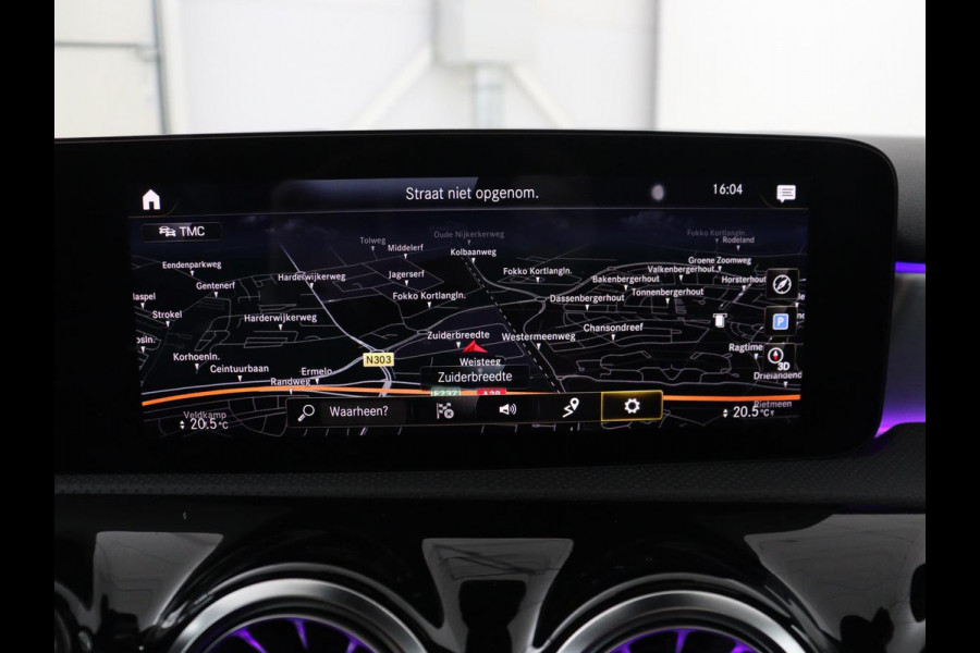 Mercedes-Benz A-Klasse 200 AMG Business Solution Aut. | Pano | LED | Half sfeerverlichting | Sfeerverlichting | Elec. Stoelen | Stoelverwarming | Virtual Display | Navi | Camera | Trekaak | Carplay