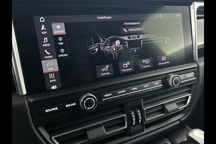 Porsche Macan 3.0 S Sport Chrono Pano-dak/PDLS-Light/21'LMV Trekhaak