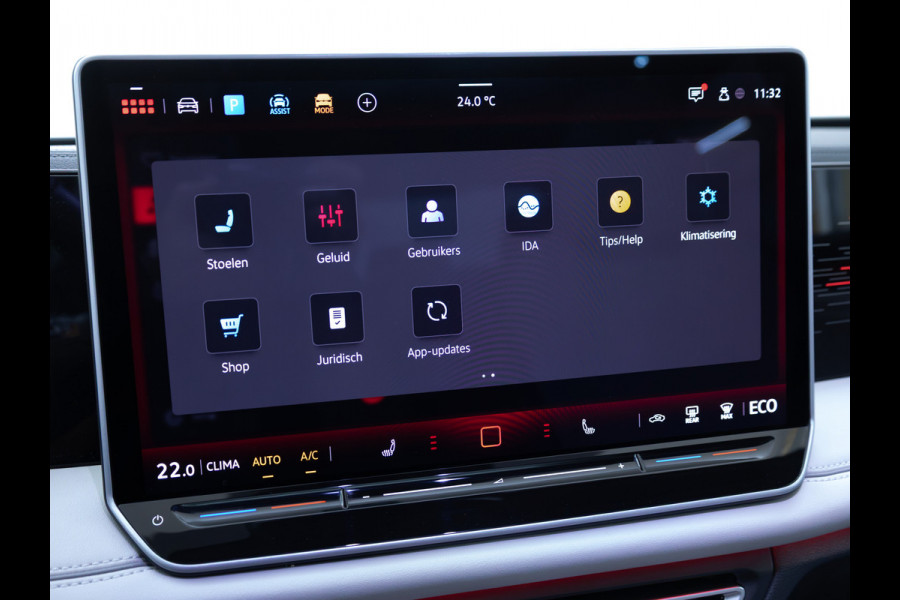 Volkswagen Tiguan 1.5 eHybrid Elegance Business 204 PK | Panodak | Elec. Trekhaak | Stoel- & Stuurverw. | Massagestoelen | 20 inch Head-Up, Ergo active stoel, Extra All Season Wielenset