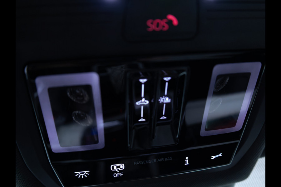 Volkswagen Tiguan 1.5 eHybrid Elegance Business 204 PK | Panodak | Elec. Trekhaak | Stoel- & Stuurverw. | Massagestoelen | 20 inch Head-Up, Ergo active stoel, Extra All Season Wielenset
