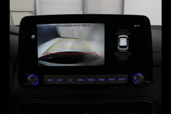 Hyundai Kona EV Fashion Design 64 kWh | SOH 94.6% | Leder | Head-up | Trekhaak | Adaptive cruise | Carplay | Stoelverwarming | Krell Sound | Dodehoek detectie |