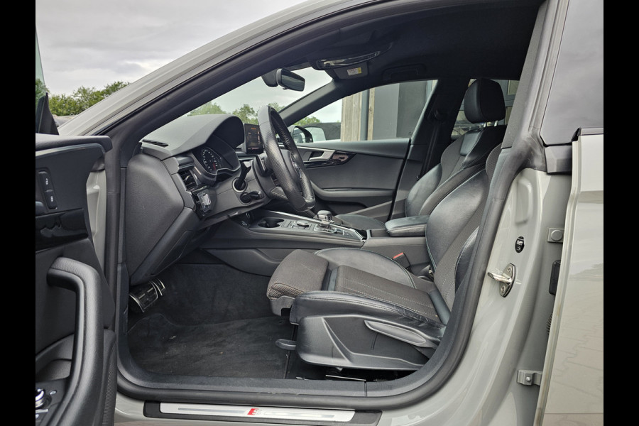Audi A5 Sportback 35 TFSI Sport S-line edition | LED | Zwart optiek | Trekhaak | Sportstoelen | PDC | Keyless | Navi | Elek. achterklep | Afgevlakt stuur |