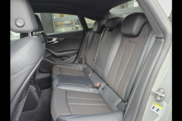 Audi A5 Sportback 35 TFSI Sport S-line edition | LED | Zwart optiek | Trekhaak | Sportstoelen | PDC | Keyless | Navi | Elek. achterklep | Afgevlakt stuur |