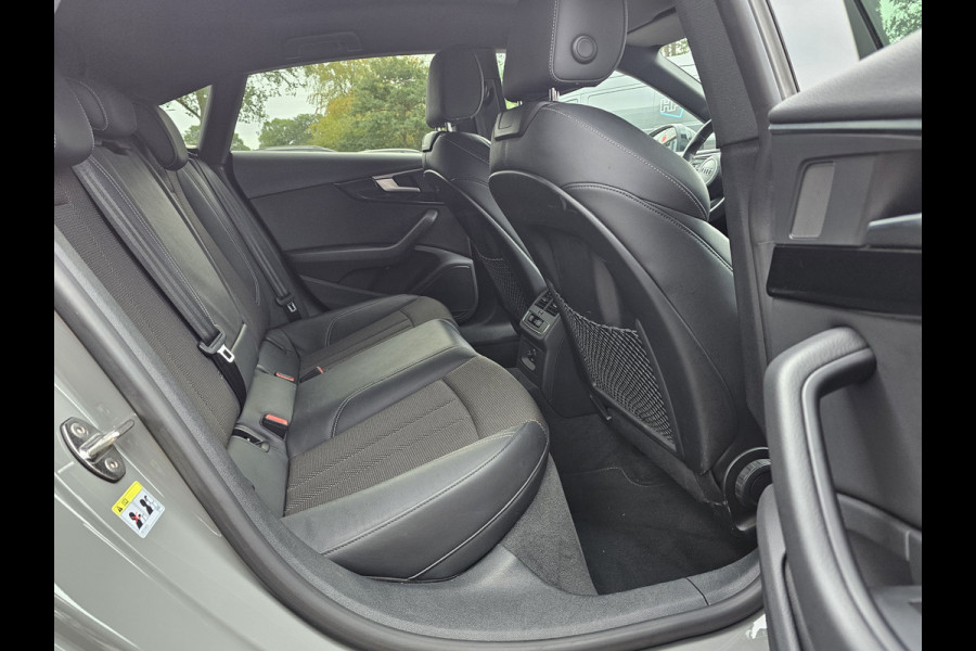 Audi A5 Sportback 35 TFSI Sport S-line edition | LED | Zwart optiek | Trekhaak | Sportstoelen | PDC | Keyless | Navi | Elek. achterklep | Afgevlakt stuur |