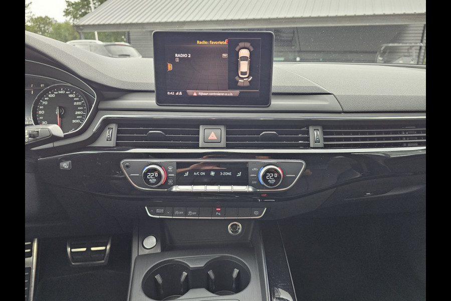 Audi A5 Sportback 35 TFSI Sport S-line edition | LED | Zwart optiek | Trekhaak | Sportstoelen | PDC | Keyless | Navi | Elek. achterklep | Afgevlakt stuur |