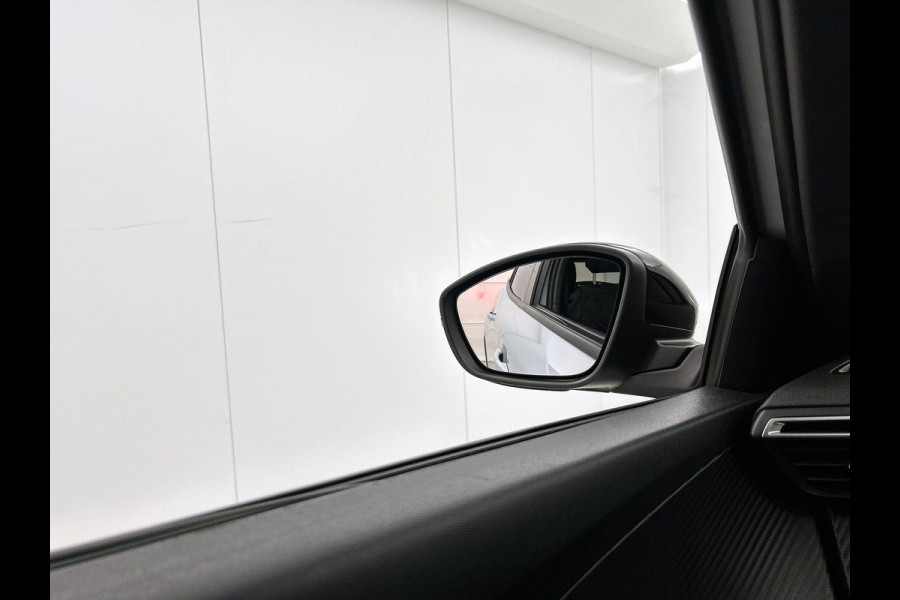 Peugeot 2008 1.2 PureTech 130 Allure CAMERA | CARPLAY & NAVI | STOF-LEER