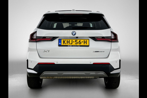 BMW X1 xDrive25e Plug-In Hybrid PANORAMADAK | EL. BED. STOEL | MASSAGE | AD-LED