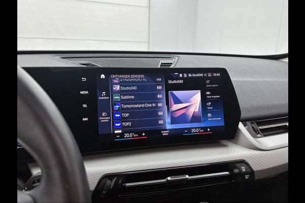 BMW X1 xDrive25e Plug-In Hybrid PANORAMADAK | EL. BED. STOEL | MASSAGE | AD-LED