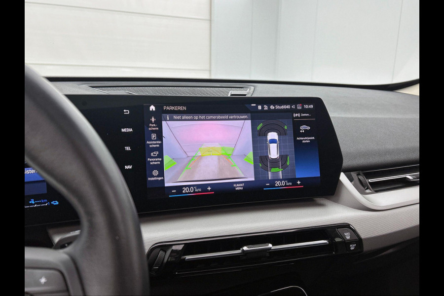 BMW X1 xDrive25e Plug-In Hybrid PANORAMADAK | EL. BED. STOEL | MASSAGE | AD-LED