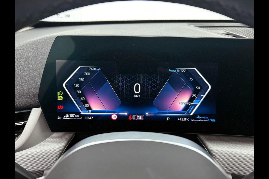 BMW X1 xDrive25e Plug-In Hybrid PANORAMADAK | EL. BED. STOEL | MASSAGE | AD-LED