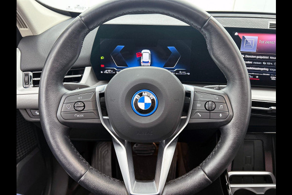 BMW X1 xDrive25e Plug-In Hybrid PANORAMADAK | EL. BED. STOEL | MASSAGE | AD-LED