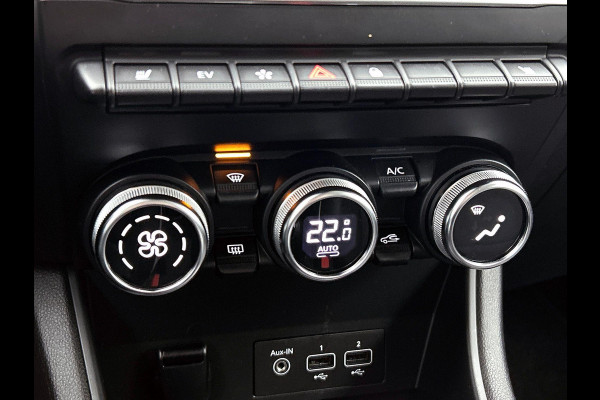 Renault Captur 1.6 E-Tech Plug-in Hybrid 160 Intens CAMERA | NAVI & CARPLAY | CRUISE