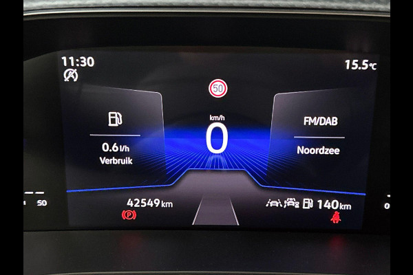 Volkswagen T-Cross 1.0 TSI Goal CARPLAY | AD-CRUISE | STOELVERWARMING