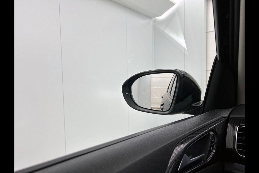 Volkswagen T-Cross 1.0 TSI Goal CARPLAY | AD-CRUISE | STOELVERWARMING