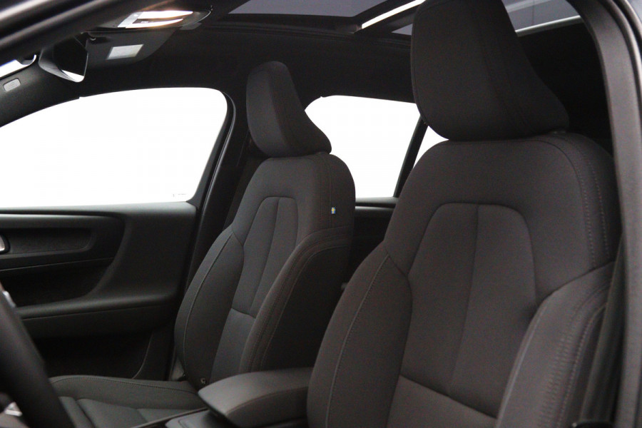 Volvo XC40 Recharge Twin Ultimate 82 kWh 408 PK, Trekhaak, Panoramadak, Harman/kardon, 360 Camera, 4X Stoelverwarming