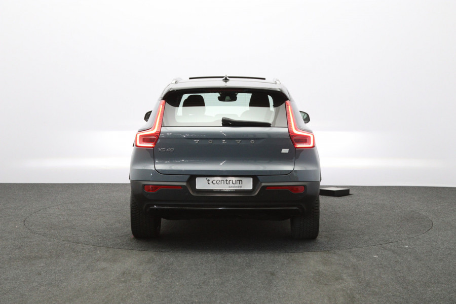 Volvo XC40 Recharge Twin Ultimate 82 kWh 408 PK, Trekhaak, Panoramadak, Harman/kardon, 360 Camera, 4X Stoelverwarming
